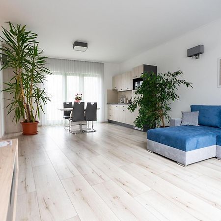 Jokai Apartman Dunafoldvar Dış mekan fotoğraf