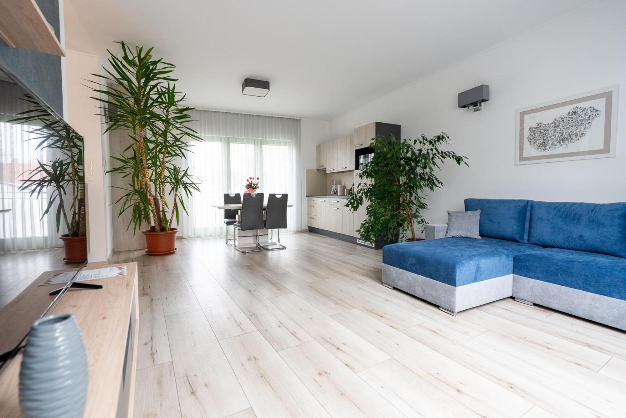Jokai Apartman Dunafoldvar Dış mekan fotoğraf